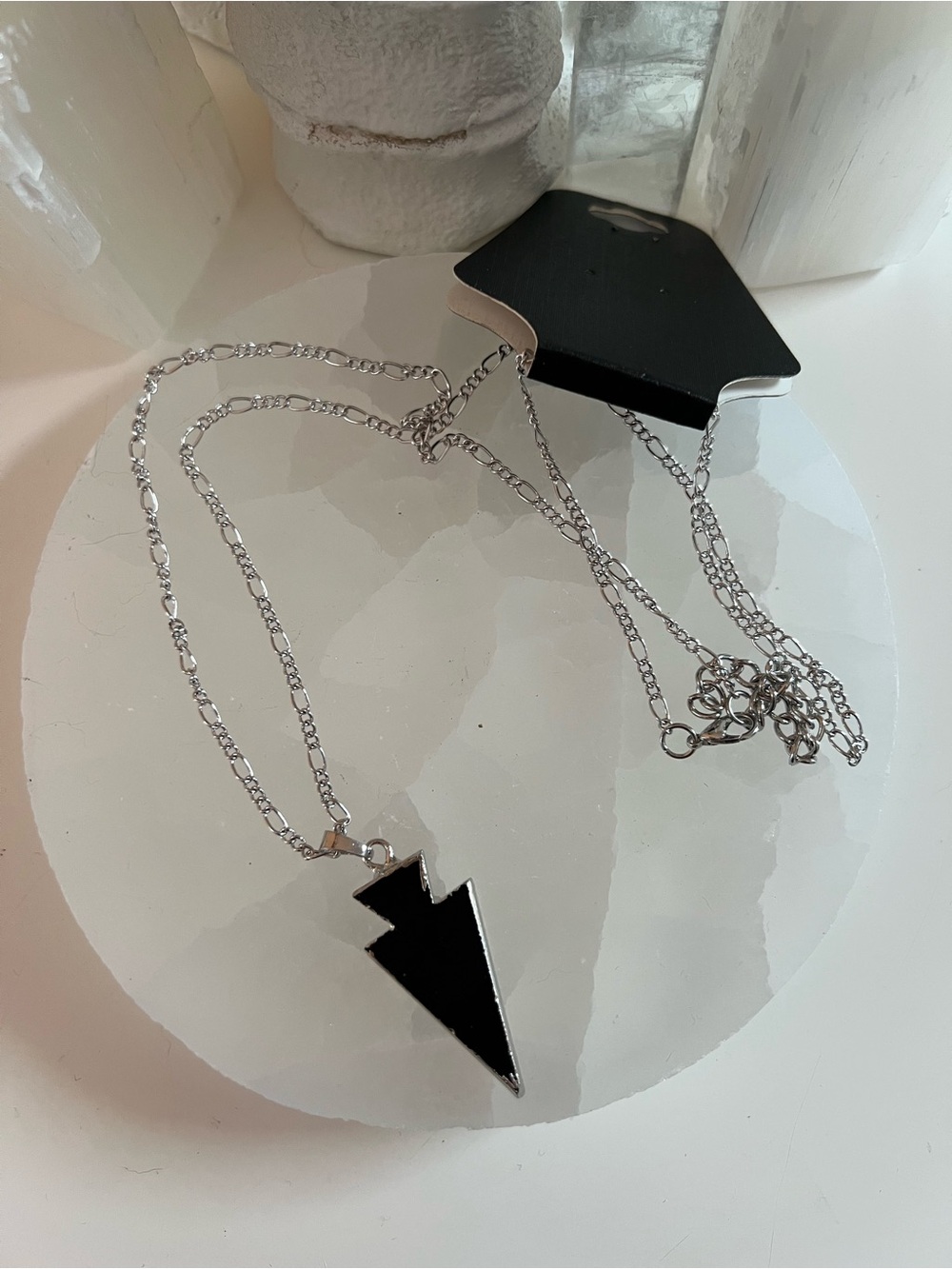 Black and Silver Arrowhead Pendant Necklace - Picture 2 of 4